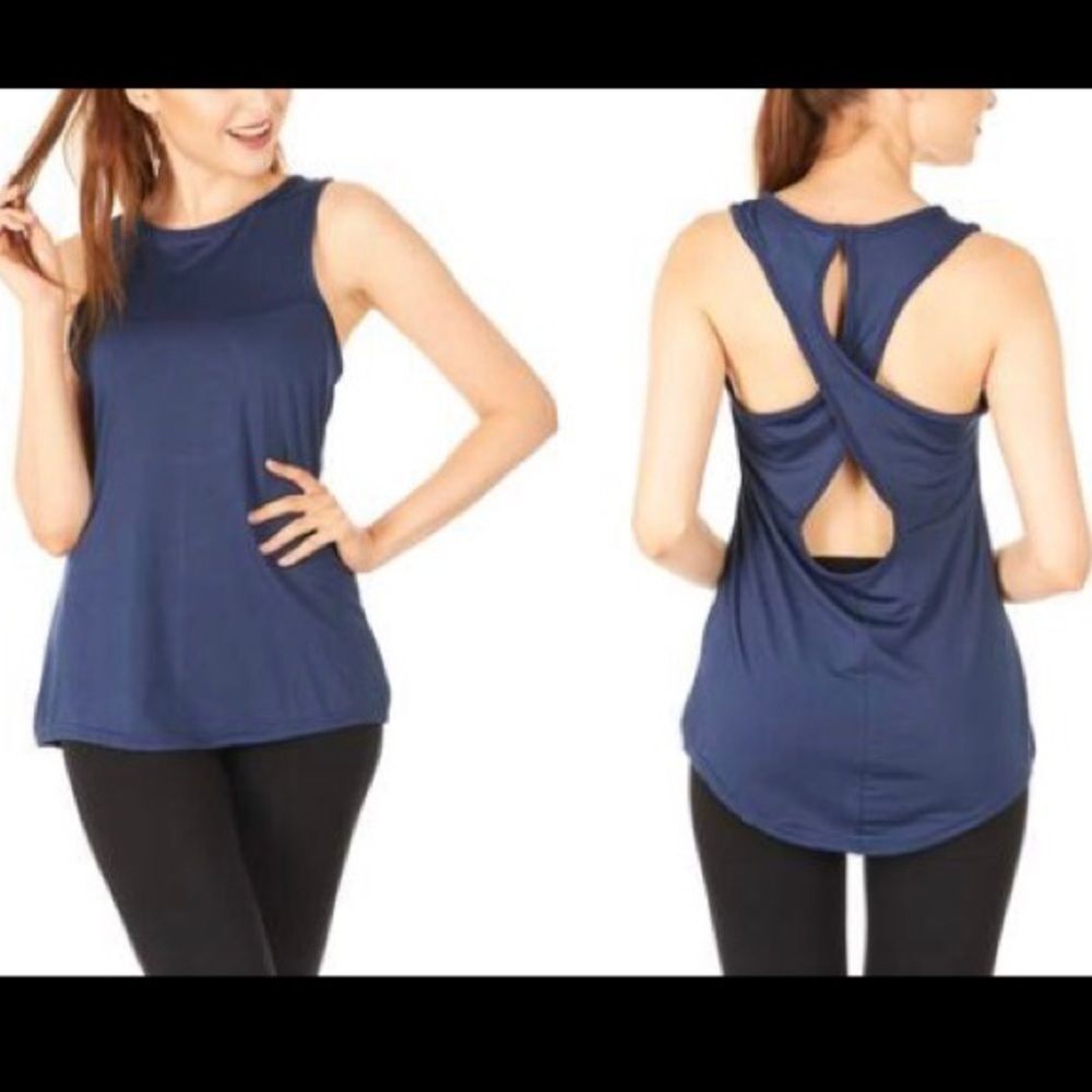 RAG Sleeveless Twisted Back Athletic Top Sz M